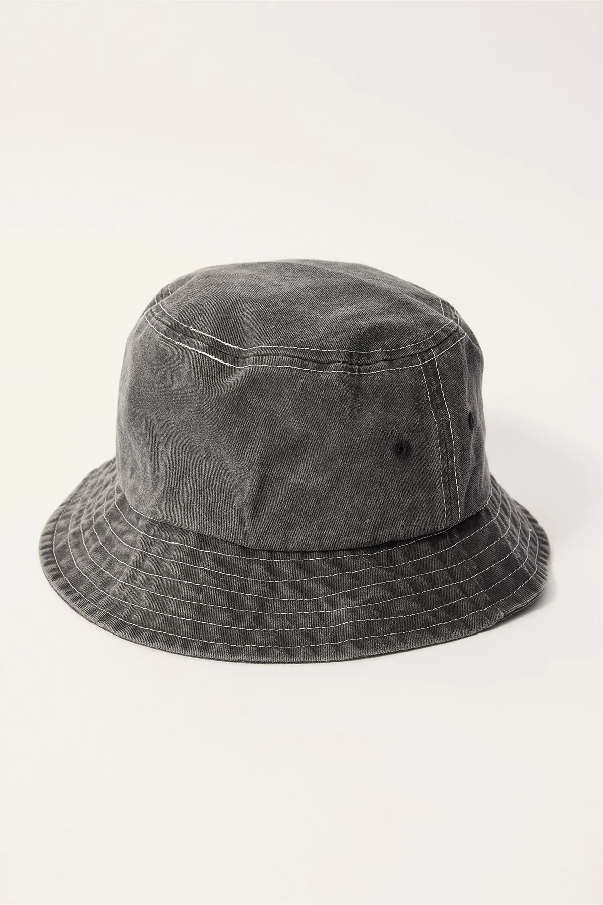 Common Need Compose Bucket Hat Black - Image 4