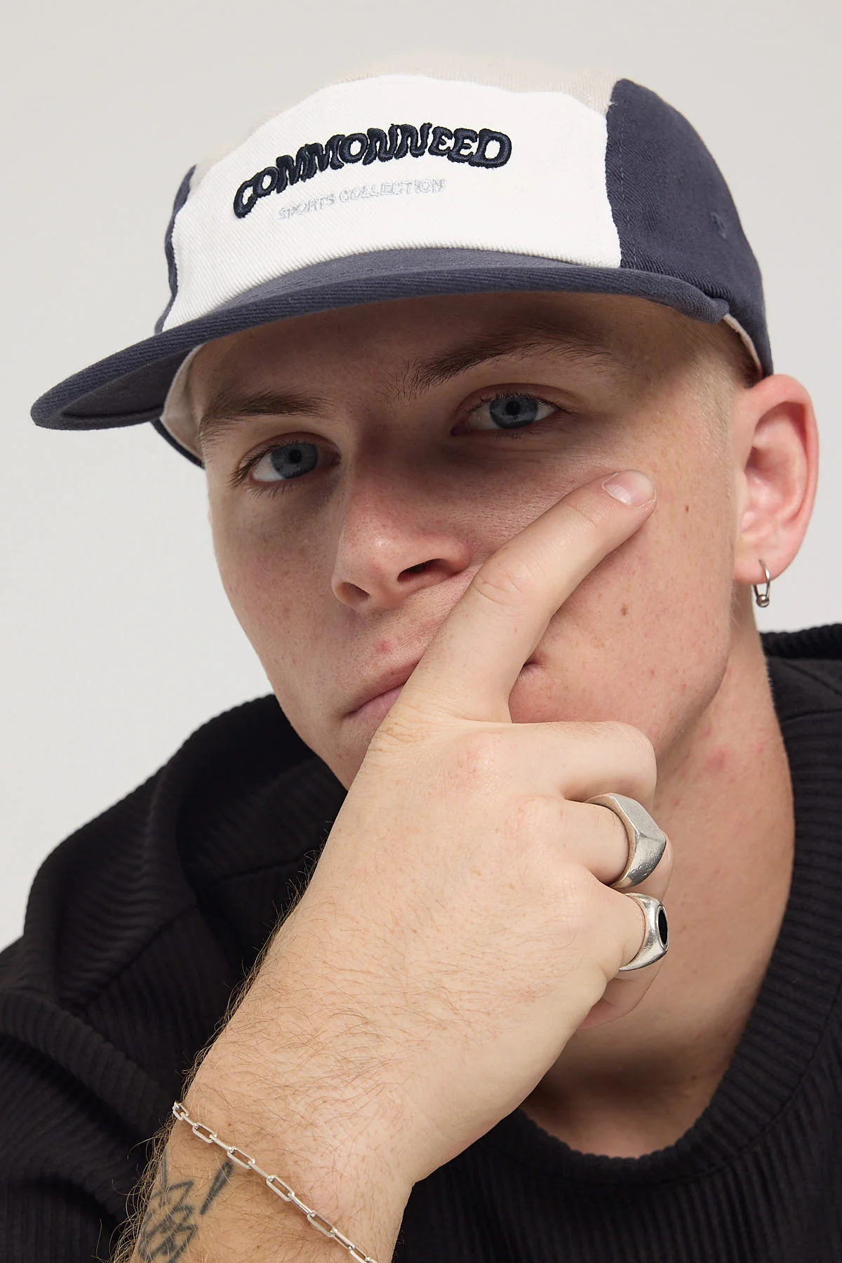 Common Need Quintessential 5 Panel Cap Navy/Grey/Ecru - Image 5